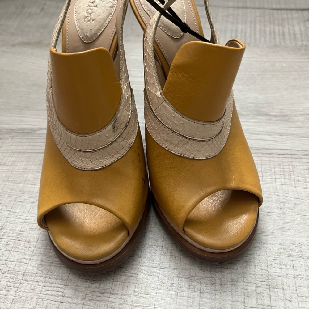CHLOE Snakeskin Embossed And Leather Slingback Heeled Sandals 37 Mustard Cream - Picture 8 of 16